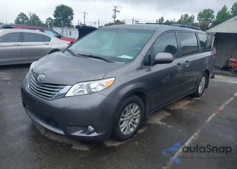 2013 Toyota Sienna Xle V6 8 Passenger из США, поврежденный, VIN 5TDYK3DC4DS316166